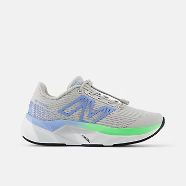 New Balance Little Kid’s Bungee FuelCell Propel v5 – Lightweight sneaker with bungee laces, hook-and-loop strap, FuelCell cushioning, and breathable mesh upper for active kids.