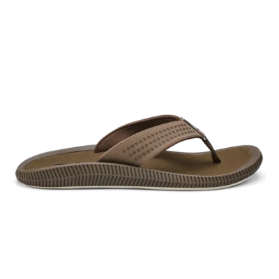 Olukai Men's Ulele Beach Sandal with water-resistant quick-dry straps, cushioned EVA footbed, non-slip Wet Grip Rubber outsole, and arch support.