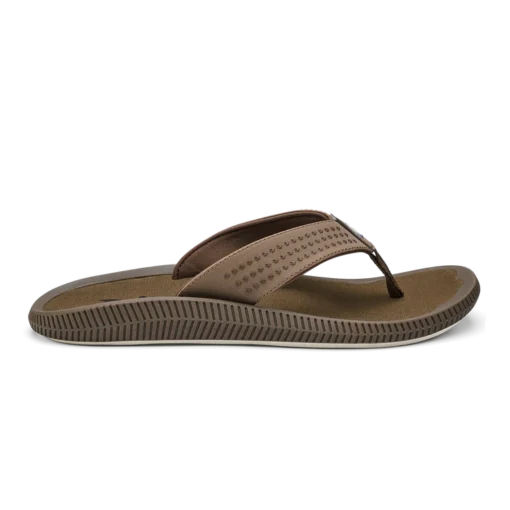 Olukai Men's Ulele Beach Sandal with water-resistant quick-dry straps, cushioned EVA footbed, non-slip Wet Grip Rubber outsole, and arch support.